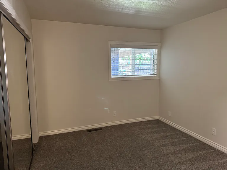 1096 Topaz Ave #1 — Photo 25