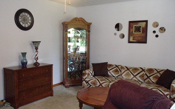 3rd image of 22078 Russet Dr