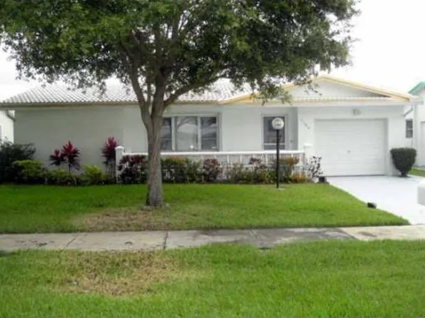 1180 Campanelli Dr W, Fort Lauderdale, FL 33322