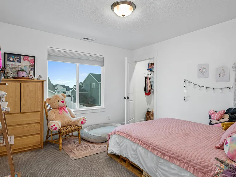 627 S Meade St — Photo 23