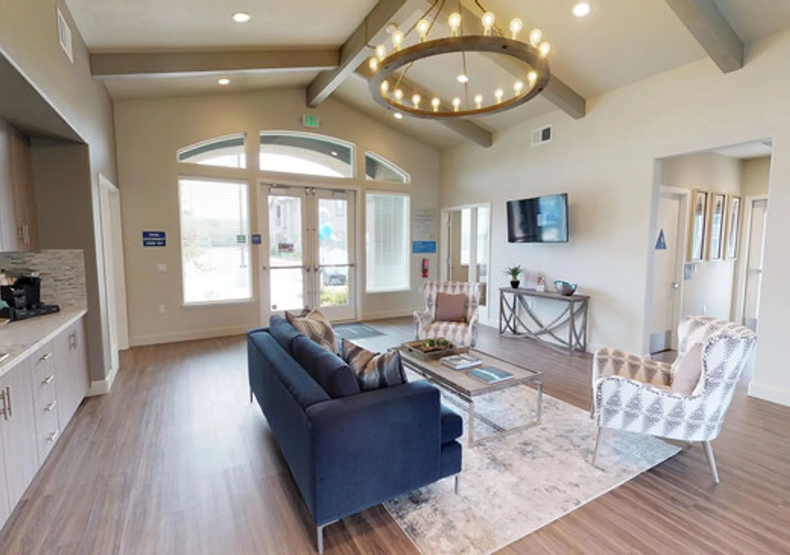 Luxe Ripon Apartments — Photo 2