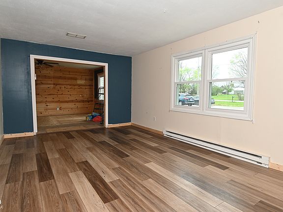 5th image of 3575 N County Road 400 E