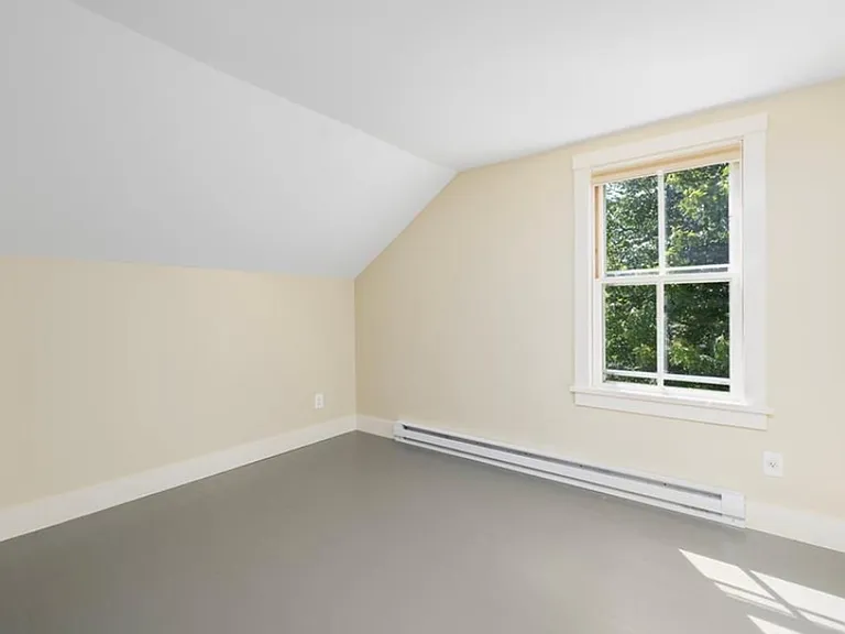 1934 Smith St #2 — Photo 9