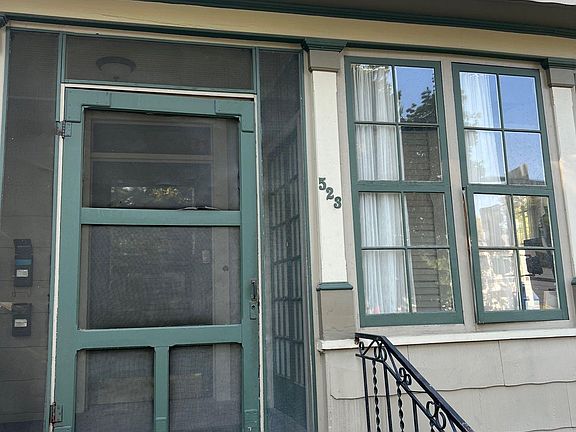 3rd image of 523 W Hays St #3