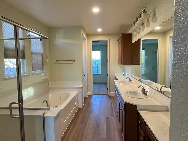 Seaglass Dr — Photo 13