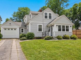 182 Woods Hole Road, Falmouth, MA 02540