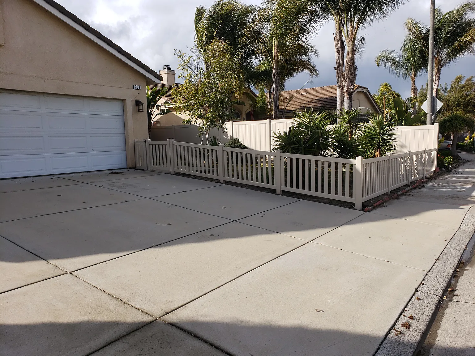Los Arbolitos Blvd, Oceanside — Photo 3