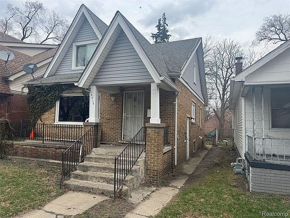 3rd image of 15416 Snowden St
