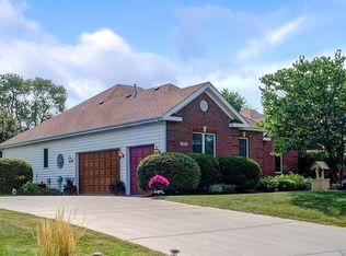 7202 Lone Oak Rd, Spring Grove, IL 60081