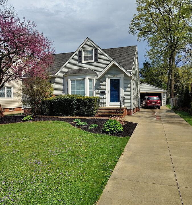 1st image of 465 Huntmere Dr