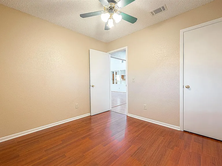 3231 E Heatherock Cir — Photo 21