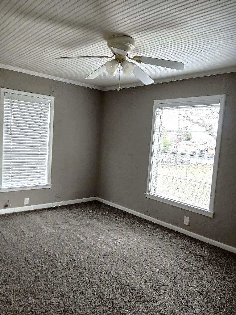 2320 Johnson Rd — Photo 2