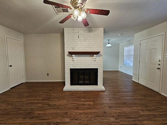 3rd image of 8808 Glen Meadow Ln