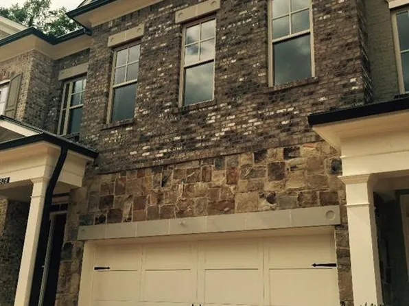 828 Canterbury Overlook, Atlanta, GA 30324