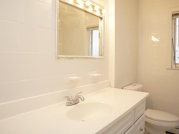 2nd image of 181 Schley Ave #2