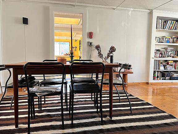 4th image of 1462 Echo Park Ave