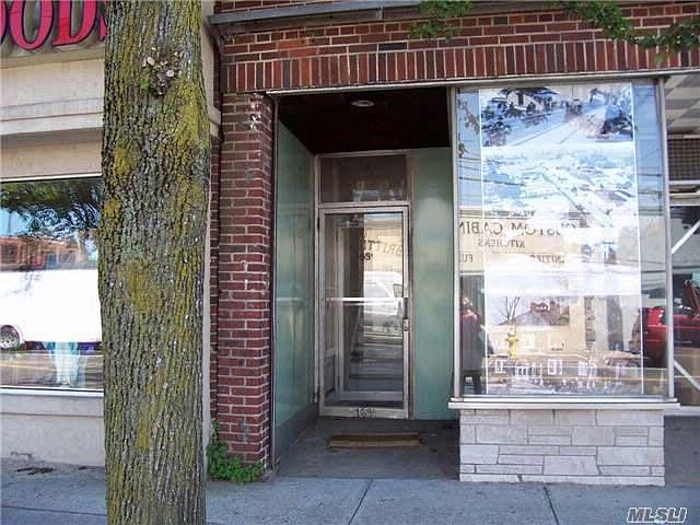 2nd image of 163 Larkfield Rd APT 2