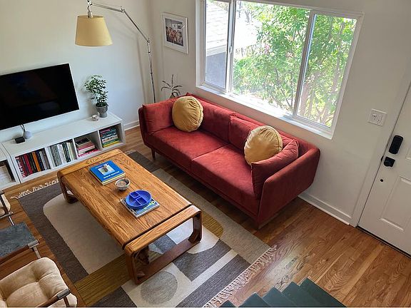 4th image of 1814 Montrose St Unit 2