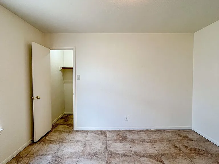 2603 Edgefield St — Photo 22