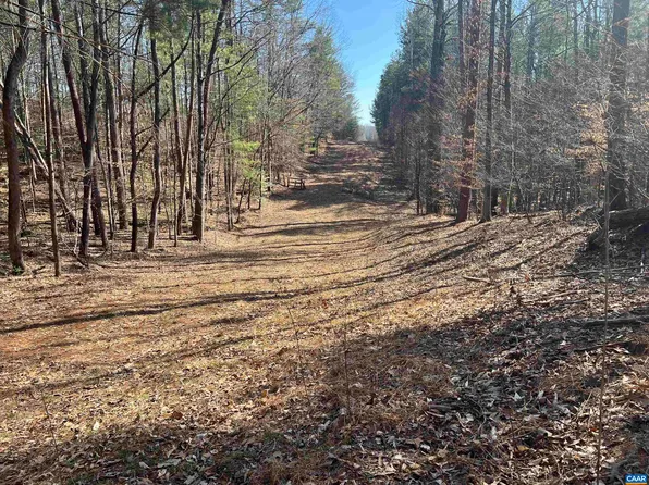 Buddys Place Ln, Earlysville, VA 22936