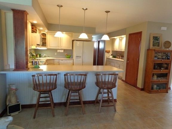 3rd image of W5832-W5834 Kristy Ln