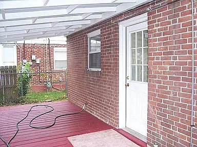 4 bed, 1300 sqft, $1,750 — Photo 4