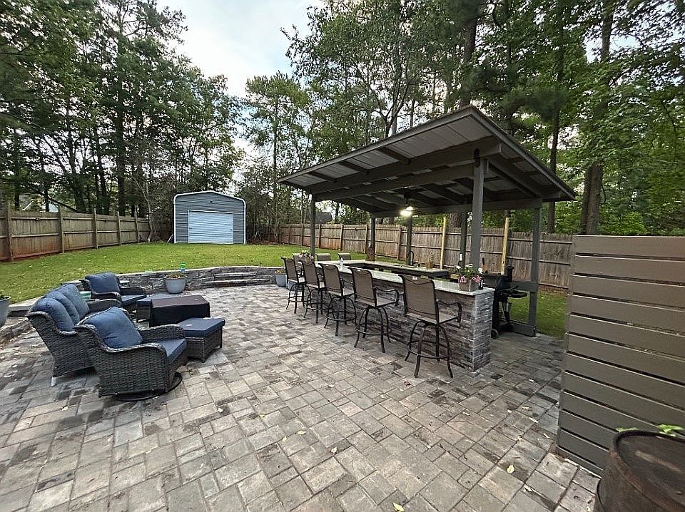 2nd image of 1619 Willow Creek Ln
