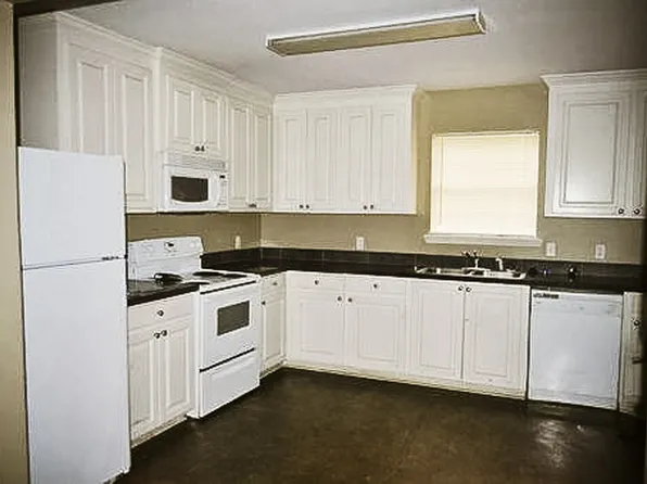 Panther Trail, 612 S George Ave APT 9, Petal, MS 39465