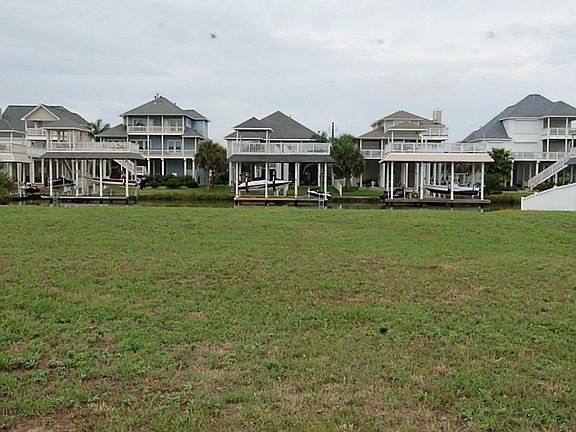 A closer view standing from the road