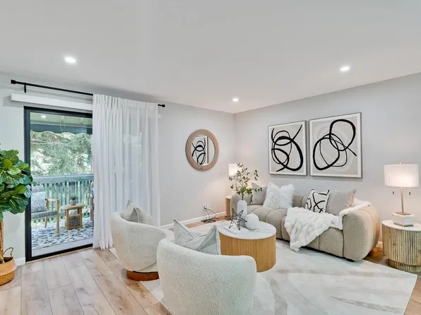 716 San Conrado Ter Unit 8, Sunnyvale, CA 94085