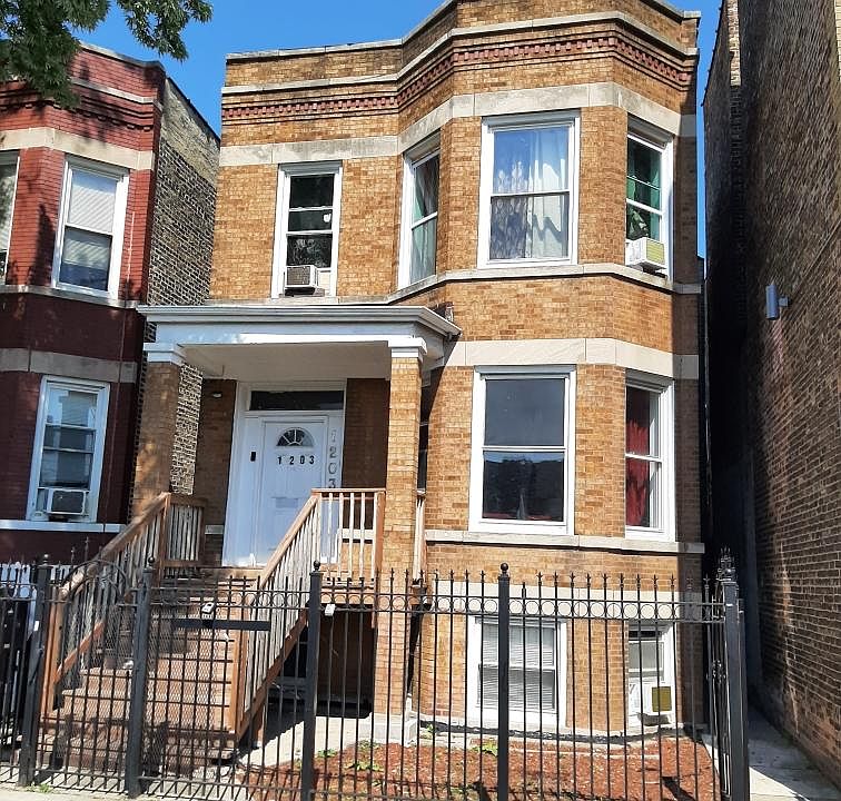 1st image of 1203 N Hamlin Ave