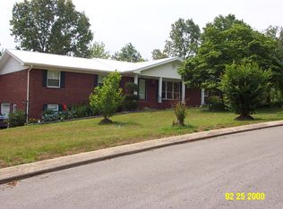 2313 Pineway Trl, Soddy Daisy, TN 37379