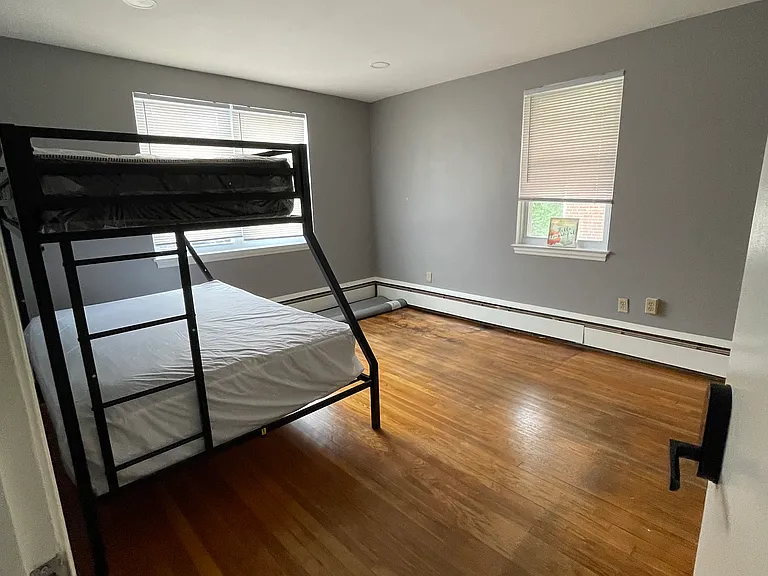 3706 Howard Park Ave — Photo 9