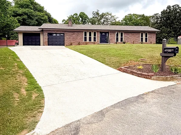 6717 Parklake Dr, Knoxville, TN 37920