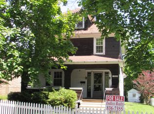 1151 Franklin St, Old Forge, PA 18518