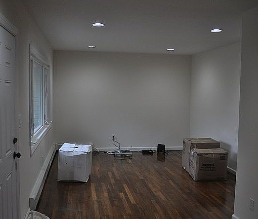 5th image of 24 White St