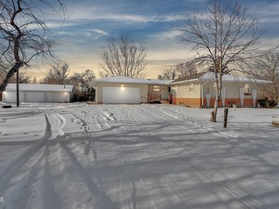 3811 University Ave, Williston, ND, 58801