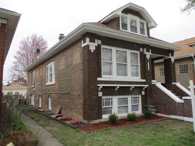 2416 Gunderson Ave, Berwyn, IL, 60402
