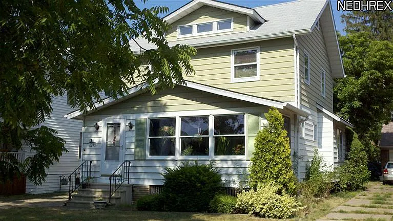 6143 Wareham Rd photo 1