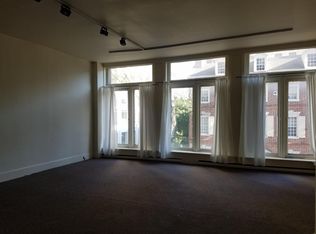 220 S 8th St FLOOR 2, Philadelphia, PA 19107
