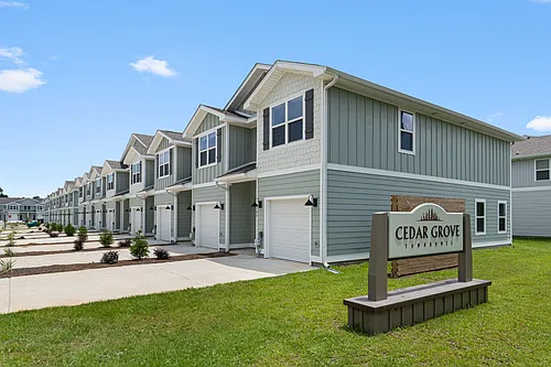Cedar Grove Townhomes Photo 1