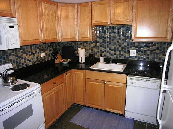 3rd image of 1041 W Susan Collins Ln #403