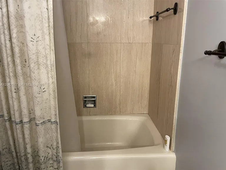 1201 S Ocean Dr #1107S — Photo 11