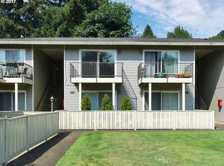 2529 SW Spring Garden St APT 10, Portland, OR 97219