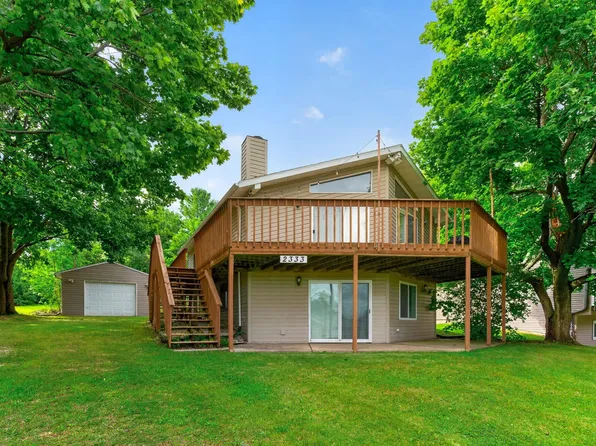 2333 Breckenboro Rd, Davis, IL 61019