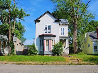 1919 Center St, New Albany, IN 47150