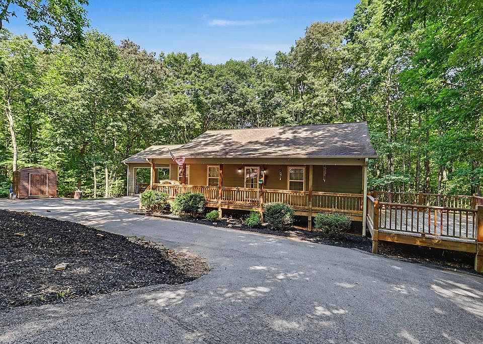 1st image of 55 Rolling Oaks Rd