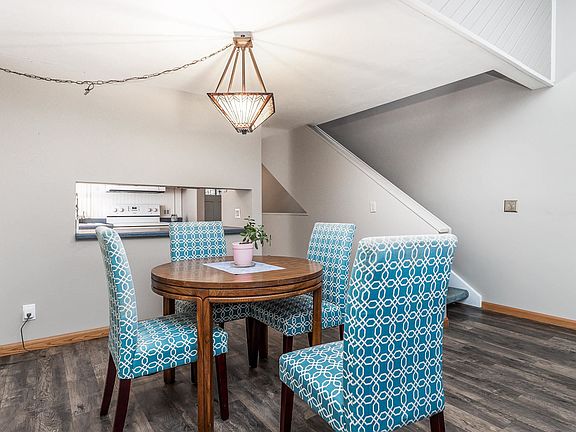 5th image of 786 Stone Ridge Pl