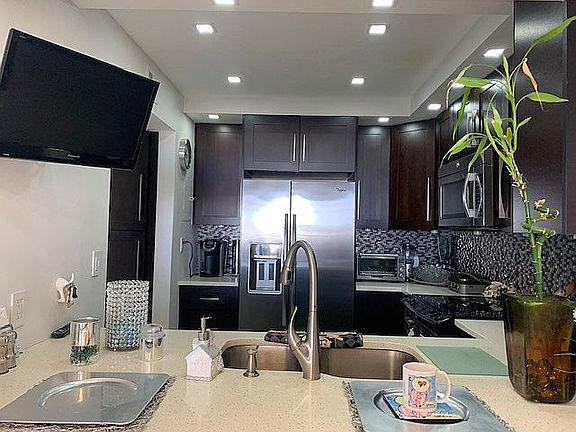 3rd image of 20379 W Country Club Dr APT 1540
