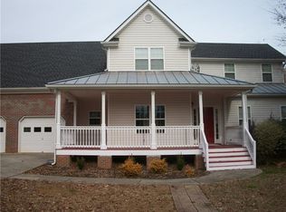 124 King Edward Ct SW, Calhoun, GA 30701